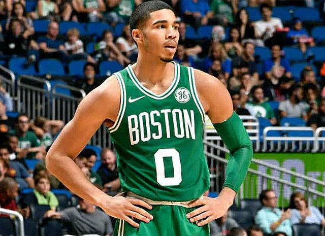 对手在防守 对手在防守