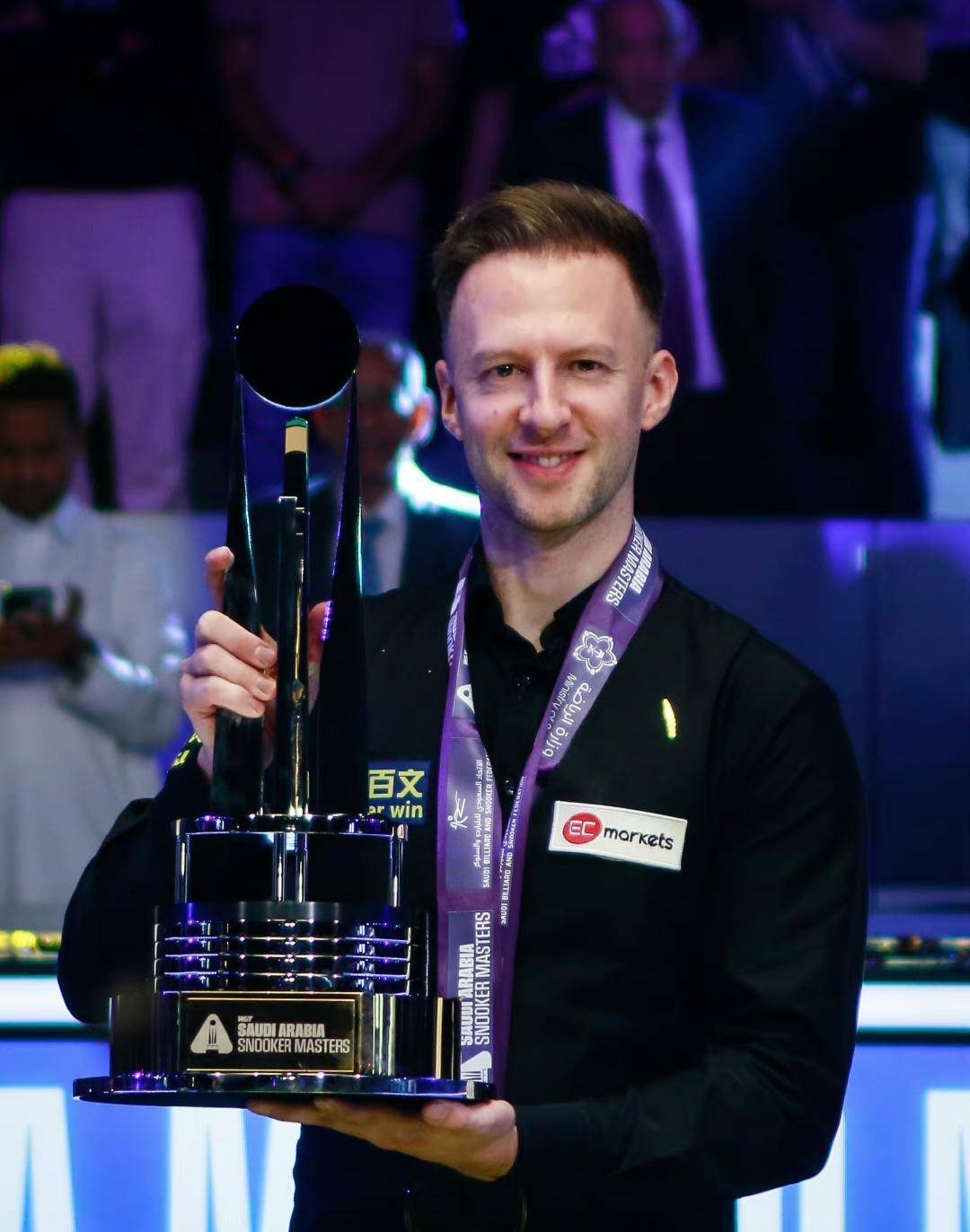 三位超级明 三位超级明